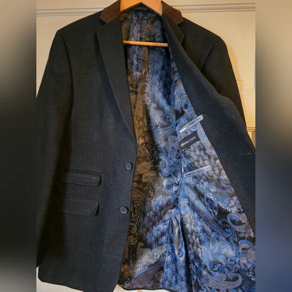 Van Heusen Navy Blazer with Brown Details - Picture 5 of 6